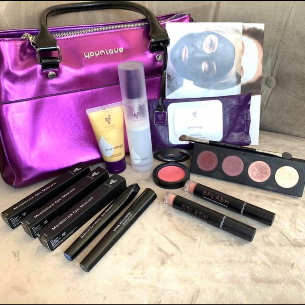 Younique